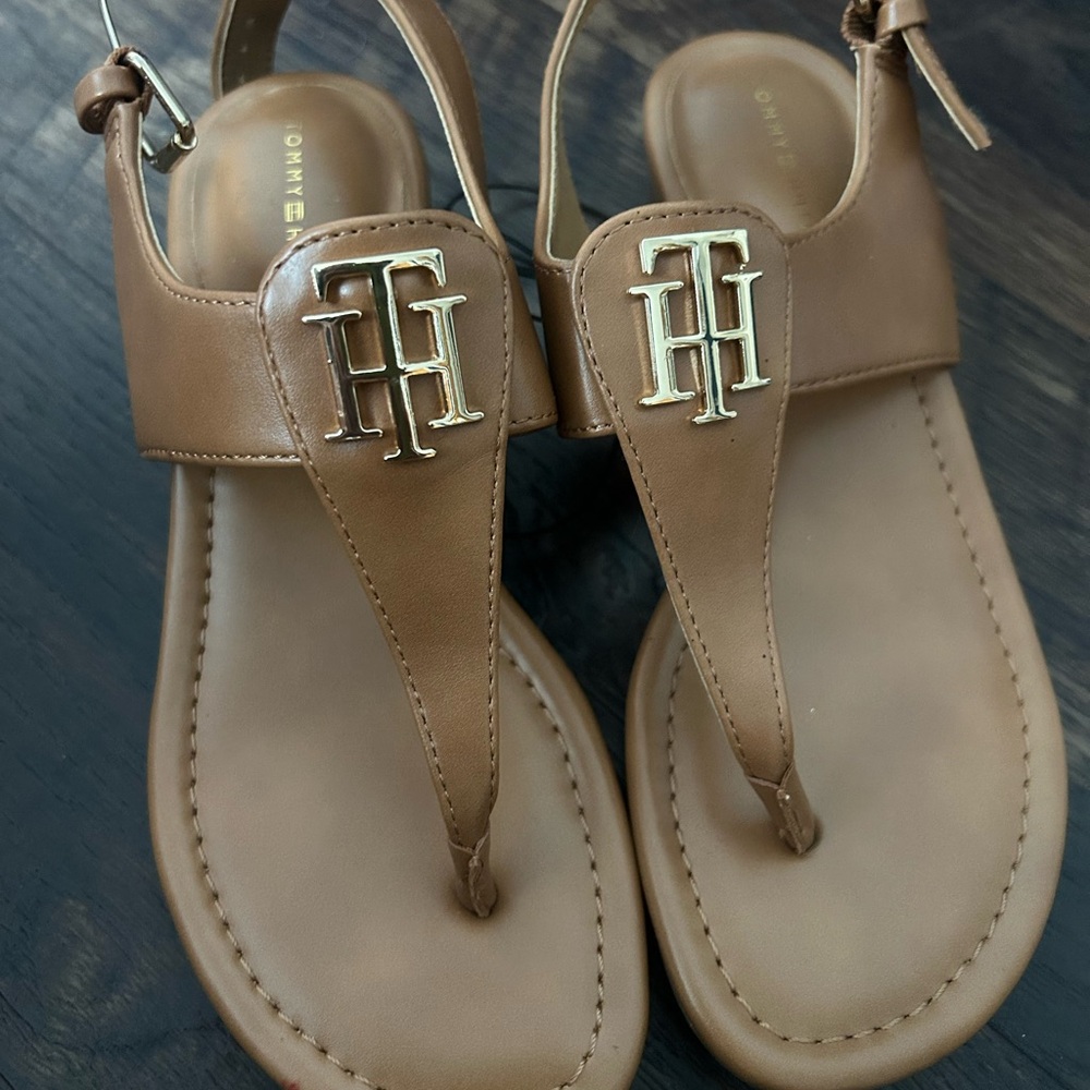 Tommy Hilfiger Women's Brown Sandals